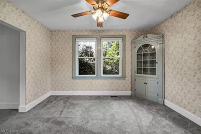 605 Saint Leger Avenue, Akron, OH 44305 - Photo 14