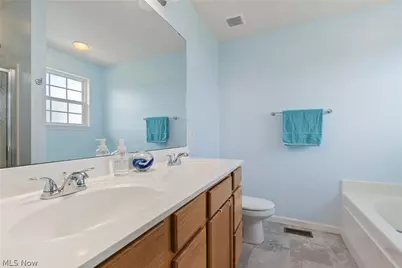 2489 Captens Street NE, Canton, OH 44721 - Photo 18