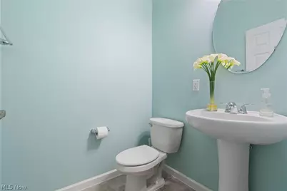 2489 Captens Street NE, Canton, OH 44721 - Photo 14