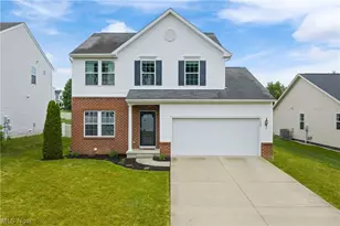 2489 Captens St NE, Canton, OH 44721 - Photo 1