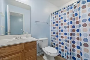 2489 Captens St NE, Canton, OH 44721 - Photo 20