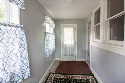 1869 Springfield Center Road, Akron, OH 44312 - Photo 12