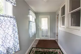 1869 Springfield Center Rd, Akron, OH 44312 - Photo 12