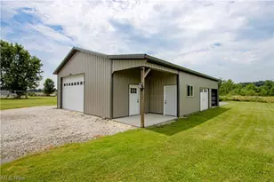 10964 Parmenter Rd, Burbank, OH 44214 - Photo 4