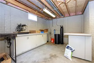 10964 Parmenter Rd, Burbank, OH 44214 - Photo 22