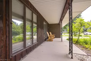 3563 Frawood Dr, Uniontown, OH 44685 - Photo 2