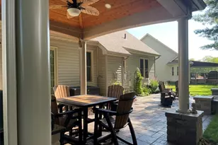 8468 Hitchcock Rd, Boardman, OH 44512 - Photo 4