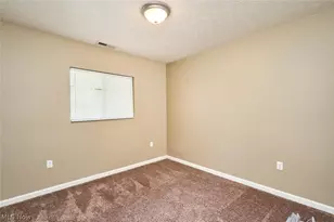 890-892 Irish Rd, Kent, OH 44240 - Photo 10
