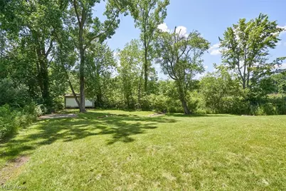 890-892 Irish Road, Kent, OH 44240 - Photo 16