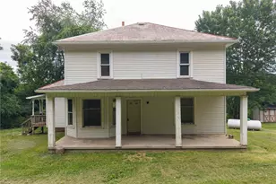 8528 State Route 250 SE, Dennison, OH 44621 - Photo 2