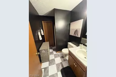 1031 Washington Street, Wooster, OH 44691 - Photo 10