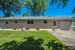 145 Hall Dr, Wadsworth, OH 44281 - Photo 26