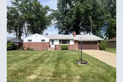 4005 Kingman Avenue NW, Canton, OH 44709 - Photo 2