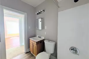 11302 Parkview Ave, Loveland, OH 44104 - Photo 16