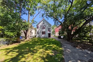 11302 Parkview Ave, Loveland, OH 44104 - Photo 4