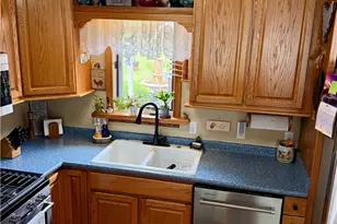 572 Hughes Dr, Tallmadge, OH 44278 - Photo 14