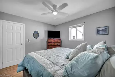35494 Blanch Avenue, Eastlake, OH 44095 - Photo 12