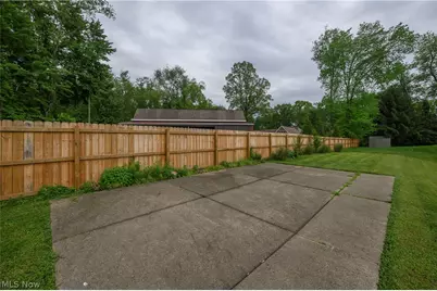 1150 Rolena Circle NW, Canton, OH 44708 - Photo 10