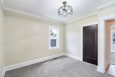 27 Erskine Avenue, Youngstown, OH 44512 - Photo 18