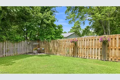 16728 Parkview Avenue, Lake Milton, OH 44429 - Photo 22