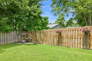 16728 Parkview Ave, Lake Milton, OH 44429 - Photo 22