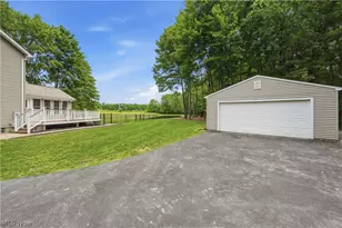 1745 N Duck Creek Rd, North Jackson, OH 44451 - Photo 2