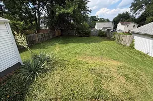 1385 Niagara Ave, Akron, OH 44305 - Photo 4