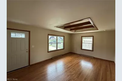 1385 Niagara Avenue, Akron, OH 44305 - Photo 8