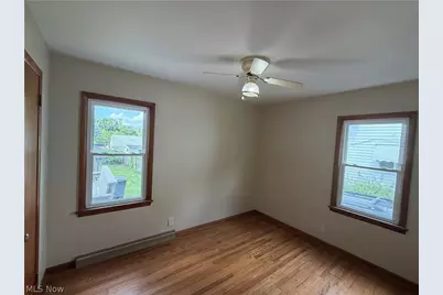 1385 Niagara Avenue, Akron, OH 44305 - Photo 10