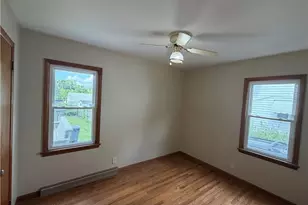 1385 Niagara Ave, Akron, OH 44305 - Photo 10