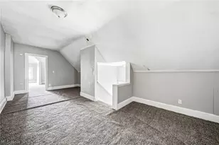 1637 Holyrood Rd, Loveland, OH 44106 - Photo 24
