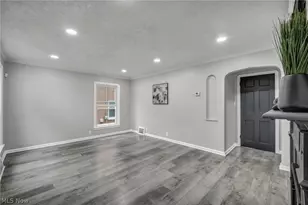 15907 Walden Ave, Loveland, OH 44128 - Photo 8