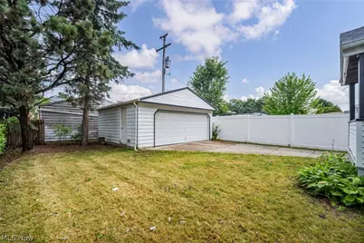 15907 Walden Avenue, Loveland, OH 44128 - Photo 48