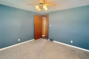 1407 W Valentine Cir NW, Canton, OH 44708 - Photo 18
