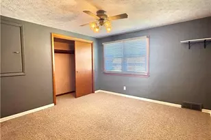 1407 W Valentine Cir NW, Canton, OH 44708 - Photo 16