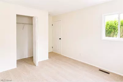 25445 Randolph Road, Huber Heights, OH 44146 - Photo 12