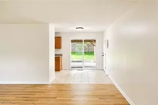 25445 Randolph Rd, Huber Heights, OH 44146 - Photo 14