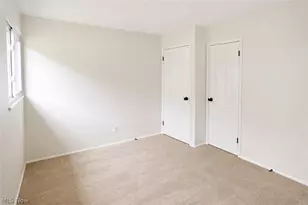 25445 Randolph Rd, Huber Heights, OH 44146 - Photo 10