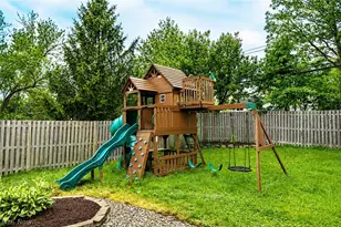 25445 Randolph Rd, Huber Heights, OH 44146 - Photo 24