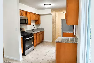 25445 Randolph Road, Huber Heights, OH 44146 - Photo 16