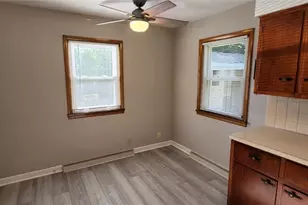 517 Evans Ave, Akron, OH 44310 - Photo 4