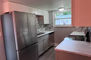 213 St Ann Way, Weirton, WV 26062 - Photo 8