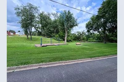 213 St. Ann Way, Weirton, WV 26062 - Photo 28