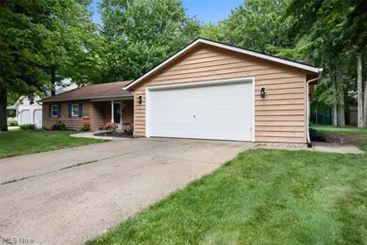 1135 Royal Drive, Amherst, OH 44001 - Photo 32