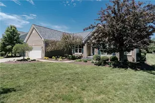 5423 Charleston Dr, Valley City, OH 44280 - Photo 2