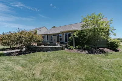 5423 Charleston Drive, Valley City, OH 44280 - Photo 32