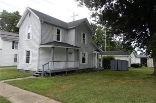 645 Alder St, Coshocton, OH 43812 - Photo 1