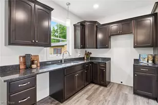 2327 S Oak Knoll Dr, Lakeside Marblehead, OH 43440 - Photo 8