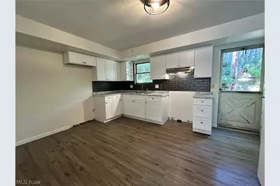 3601 Beaumont Drive #7, Weirton, WV 26062 - Photo 4