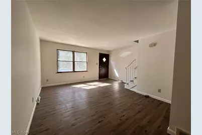 3601 Beaumont Drive #7, Weirton, WV 26062 - Photo 2